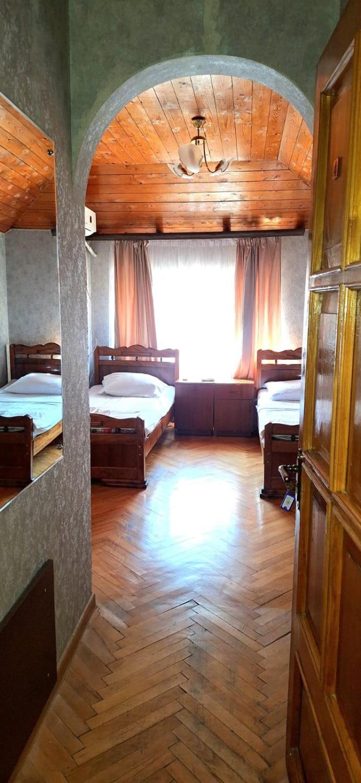 Duma Hotel Tbilisi Exterior foto